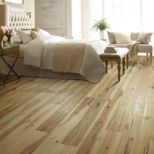 Bedroom Hardwood flooring | Stevens Floor Coverings